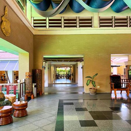 Eastern Grand Palace Pattaya Exterior photo