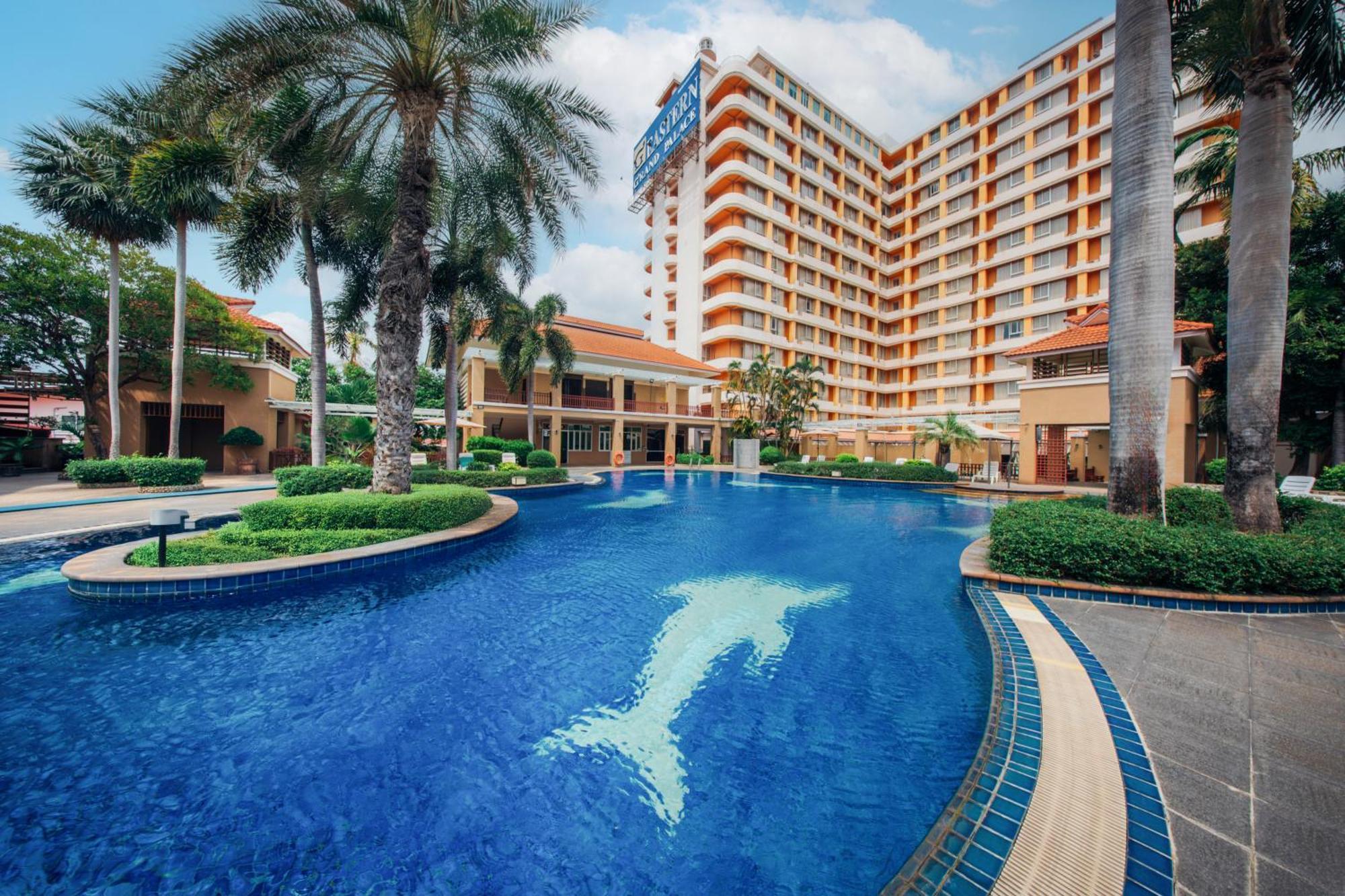 Eastern Grand Palace Pattaya Exterior photo