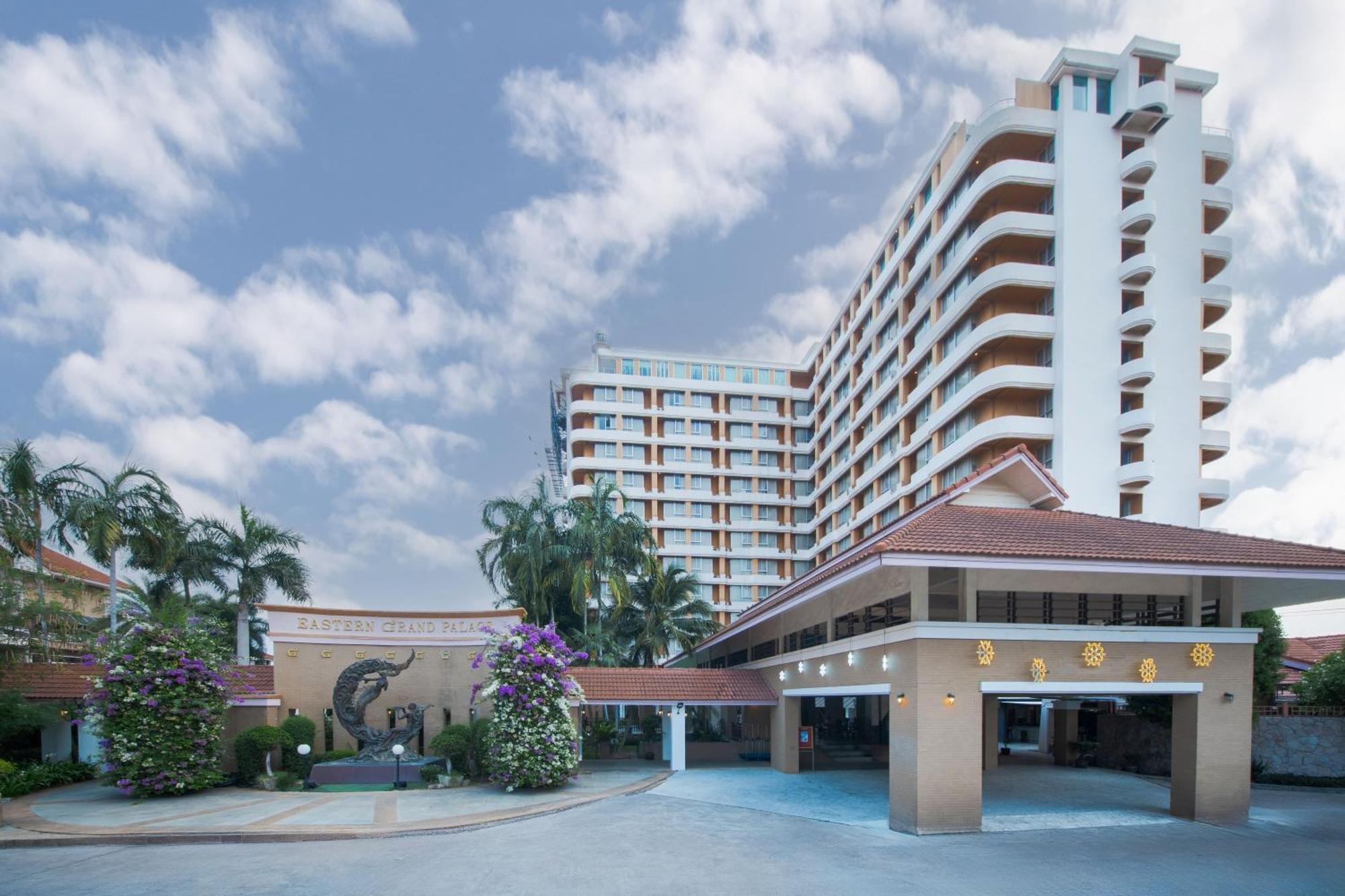 Eastern Grand Palace Pattaya Exterior photo